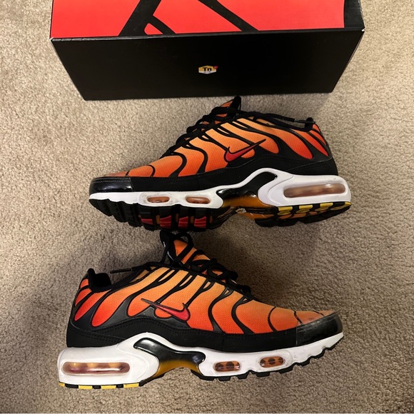 Air max TN sunset main image 11